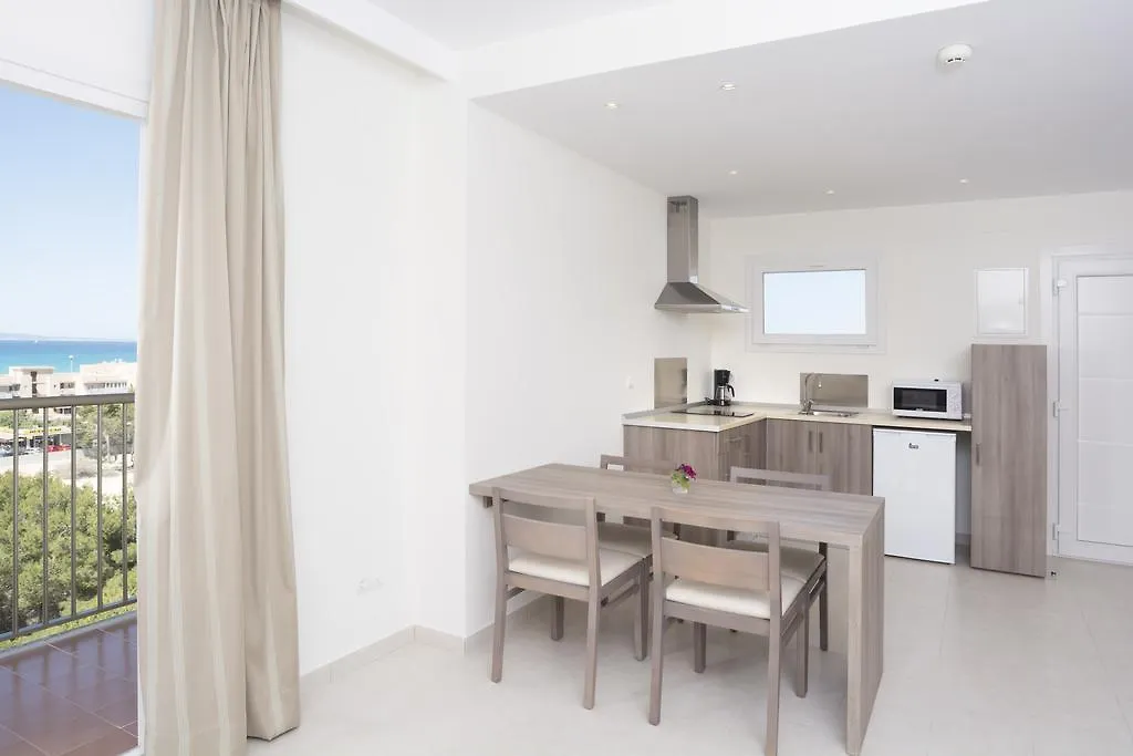 Cabot Tres Torres Apartamentos Playa de Palma 0*,